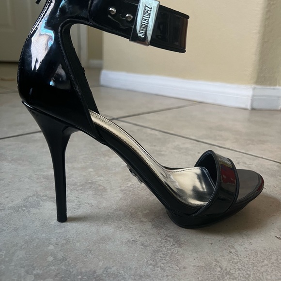 JLO Jennifer Lopez Black Patent Cindi pump shoe - Picture 10 of 13